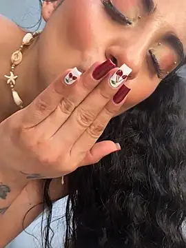 AngelinaDuvall webcam