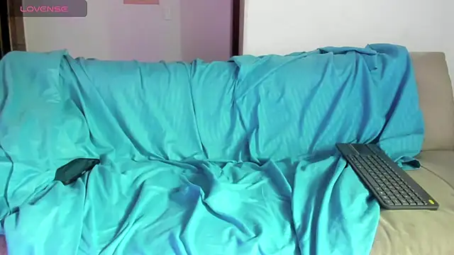 Charlotte_Melody webcam