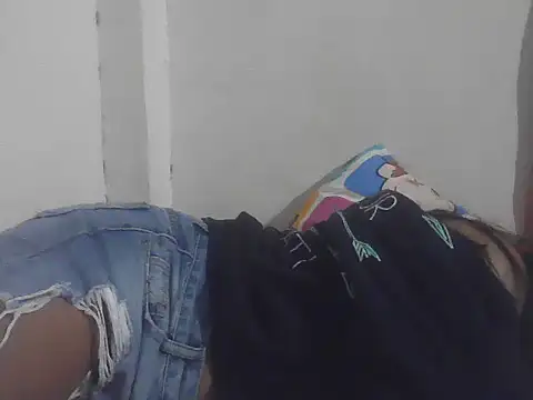 lovelypinay31xx webcam