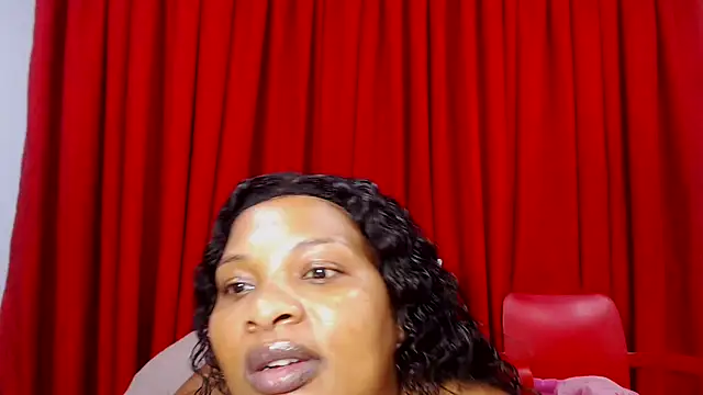 SexyBustyBoobs webcam