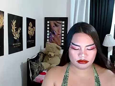 TSbrianaHugeCock webcam