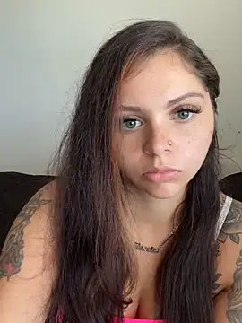 Tattedphoenix webcam