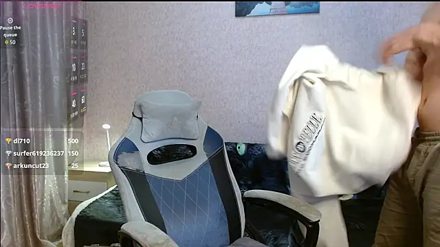 Aestheticguy101 webcam