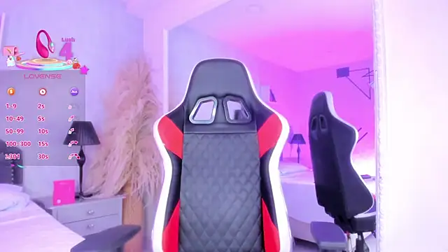 KarelyMitchel webcam