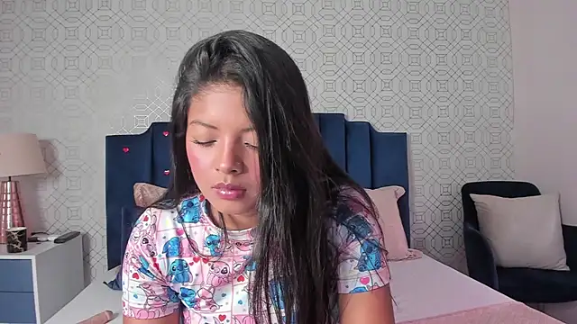 ashleythompson2025 webcam