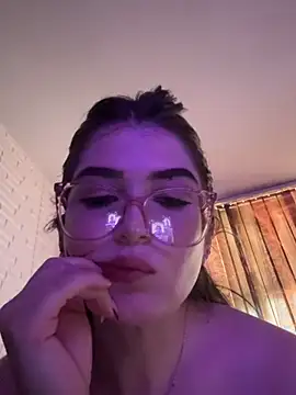 moon0626 - Moon0626's free webcam - UK Sex Cams