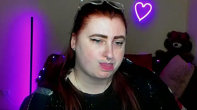 Alicia_love00 webcam