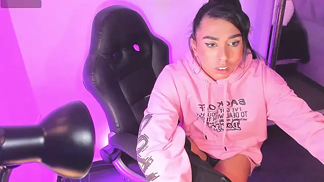 daniiela_ember - Daniiela_Ember's free webcam - UK Sex Cams