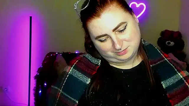 Alicia_love00 webcam