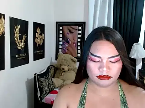 TSbrianaHugeCock webcam