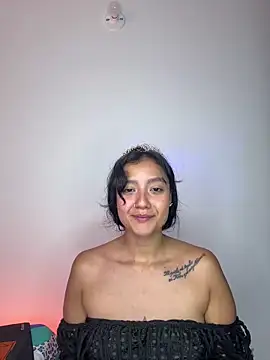 charlottekiss99 webcam