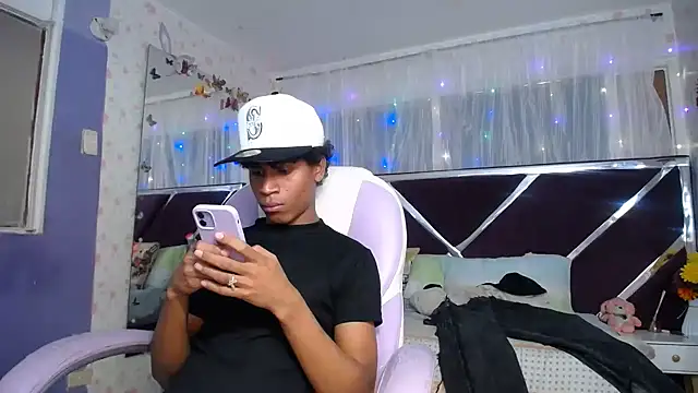 Santy_bigcock_01 webcam