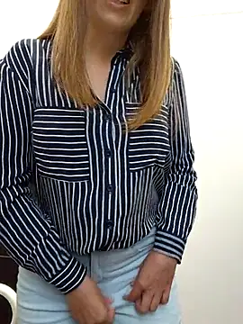 alexdevil92 - Alexdevil92's free webcam - UK Sex Cams