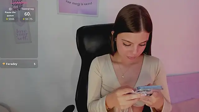 LanaJones_ live sex cam