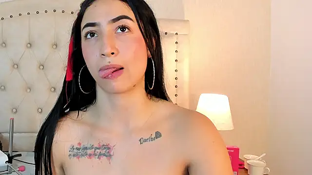 natasha_moreno webcam