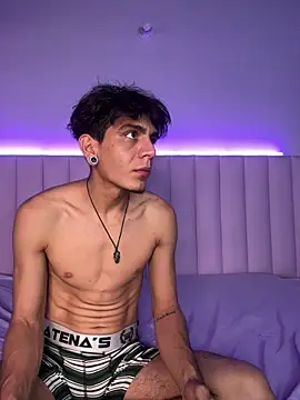 abrilandjulian webcam