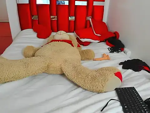 emma_joyce - Emma_joyce's free webcam - UK Sex Cams