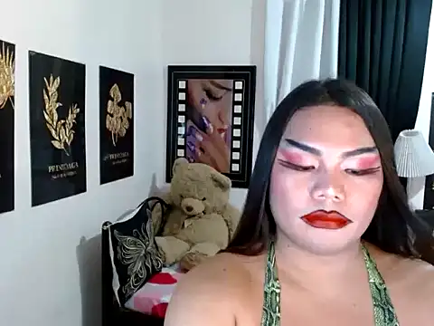TSbrianaHugeCock webcam