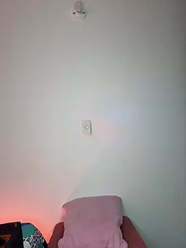 charlottekiss99 webcam