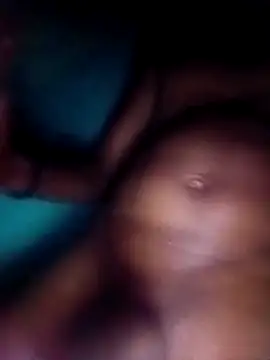 rocky_play_boy_ webcam