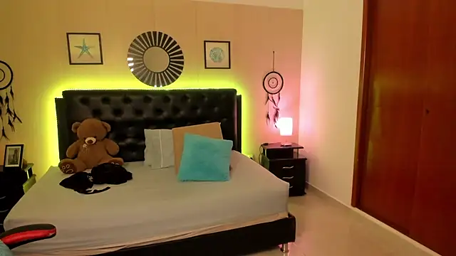 LolaVillalobos webcam