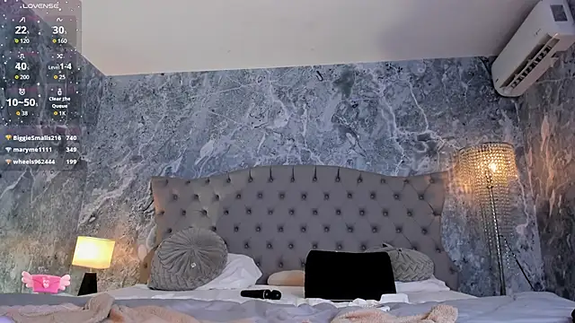 Aprillbrunette webcam