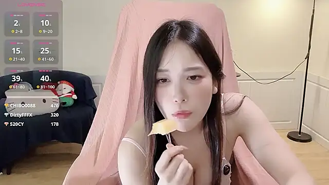 xiao--lin (F young) - 性感扭屁股~