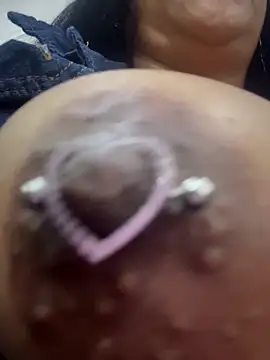 _Mia-Safety_Inspector webcam