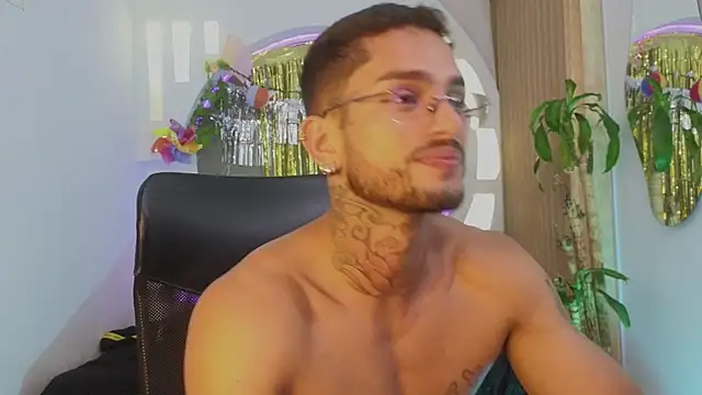 alanrodgers - Alanrodgers's free webcam