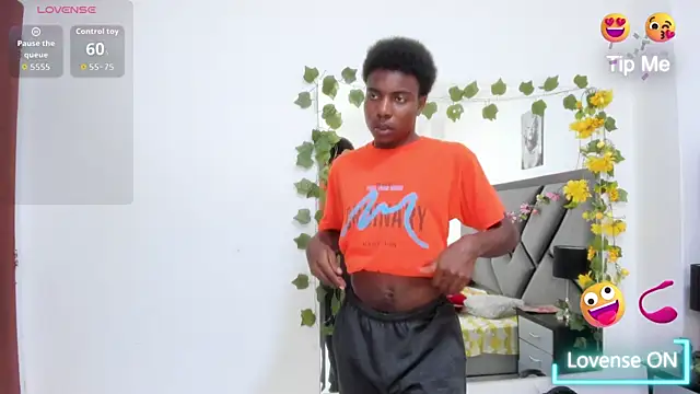 NoahJhonson69 webcam