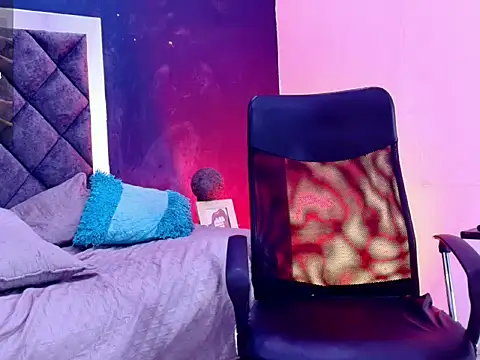 aidanaandvictoria webcam