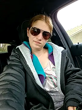 Mercedeswoman8 webcam