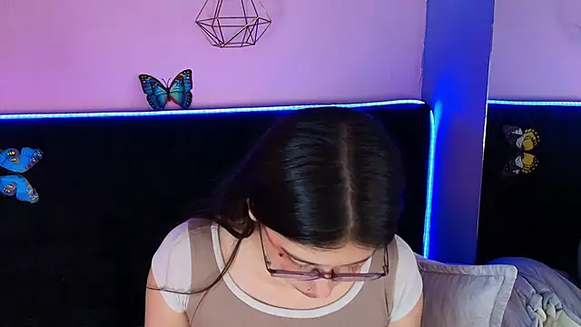 Anastasia_Whitee webcam