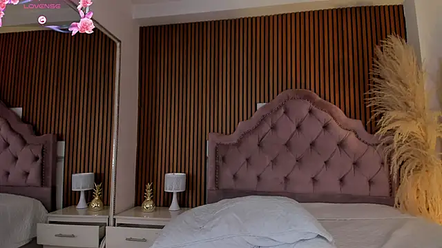 Violett_hott_ webcam