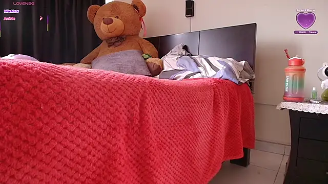 Samanntthaa__ webcam