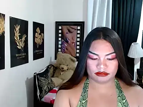 TSbrianaHugeCock webcam