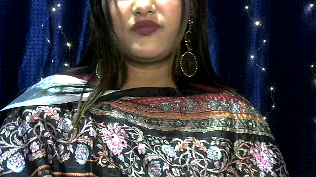 Noor_noorjahan webcam