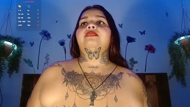 VeronikCuhubby webcam