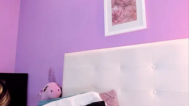 Charlotte11-11 webcam