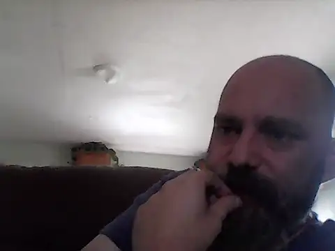 crazyheratic8 webcam