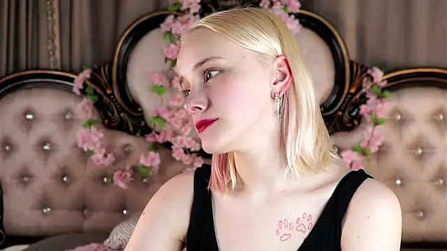 KirstinMcgeady webcam