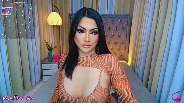 Laureen_Hilton webcam