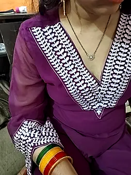 O_My_GoodnesS webcam