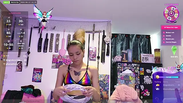 Malika_x_noor webcam