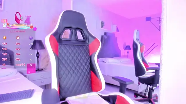 KarelyMitchel webcam