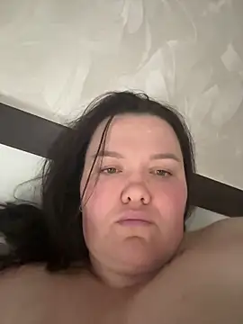 SunnyLeila2101 webcam