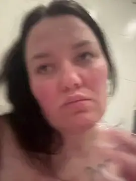 SunnyLeila2101 webcam