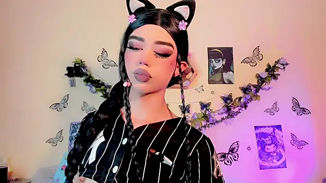 miss-saraii - Miss-Saraii's free webcam - UK Sex Cams