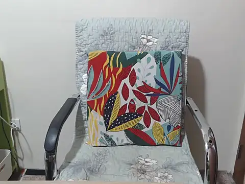 Wet_oliviaxxx webcam