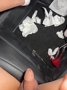 美女qsjt001在线直播